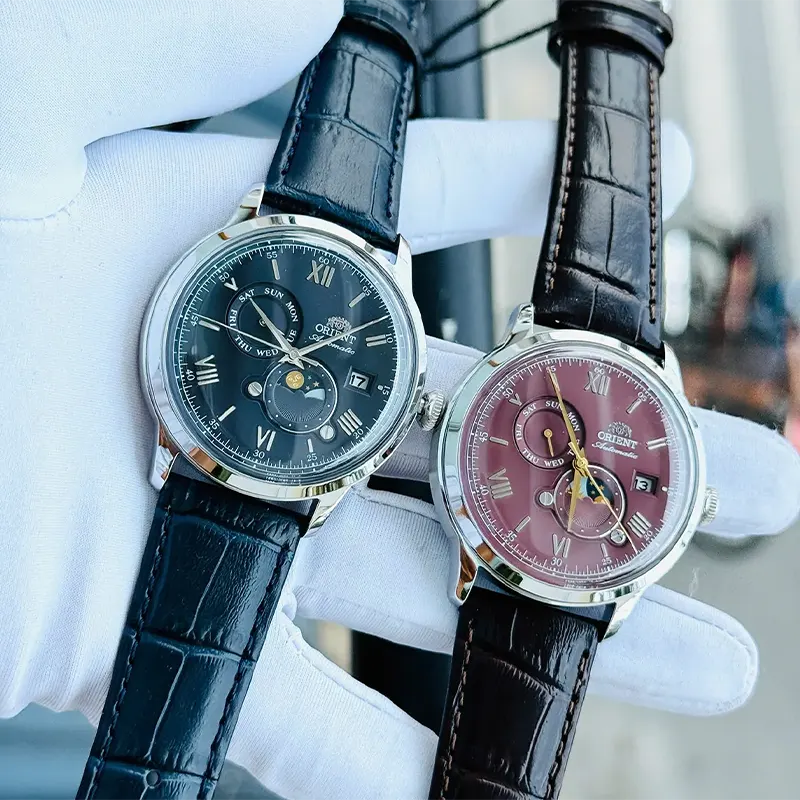 Orient Sun & Moon RA-AK0803Y10B – Orologio Uomo Automatico Con Display Giorno/Notte, Pelle Marrone, Cassa Acciaio