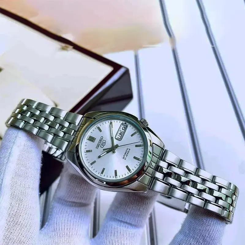 Seiko Automatic Silver Dial 21 Jewels Men's Watch- SNK355K1